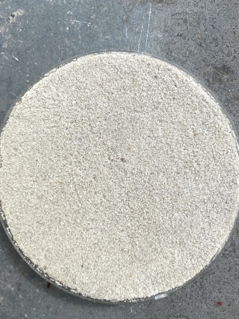 Gedroogd kwartszand wit (type 2) (voeg- en straalzand) 25 kg - per palet (48 z.)