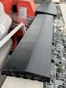 Eternit muurdeksel 26 cm 1,50m - 2 KANT AFW.